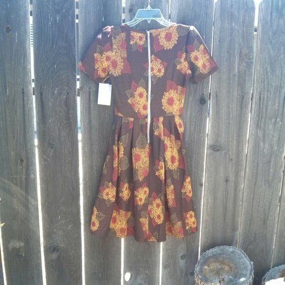 New NWT Brown & Yellow Floral Print Dress Size XS Feminine Retro Cottagecore - Picture 7 of 10